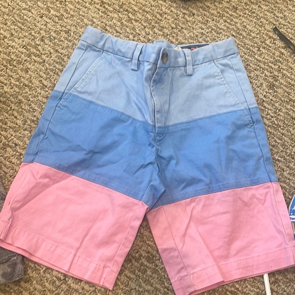 Vineyard Vines shorts - Picture 1 of 4
